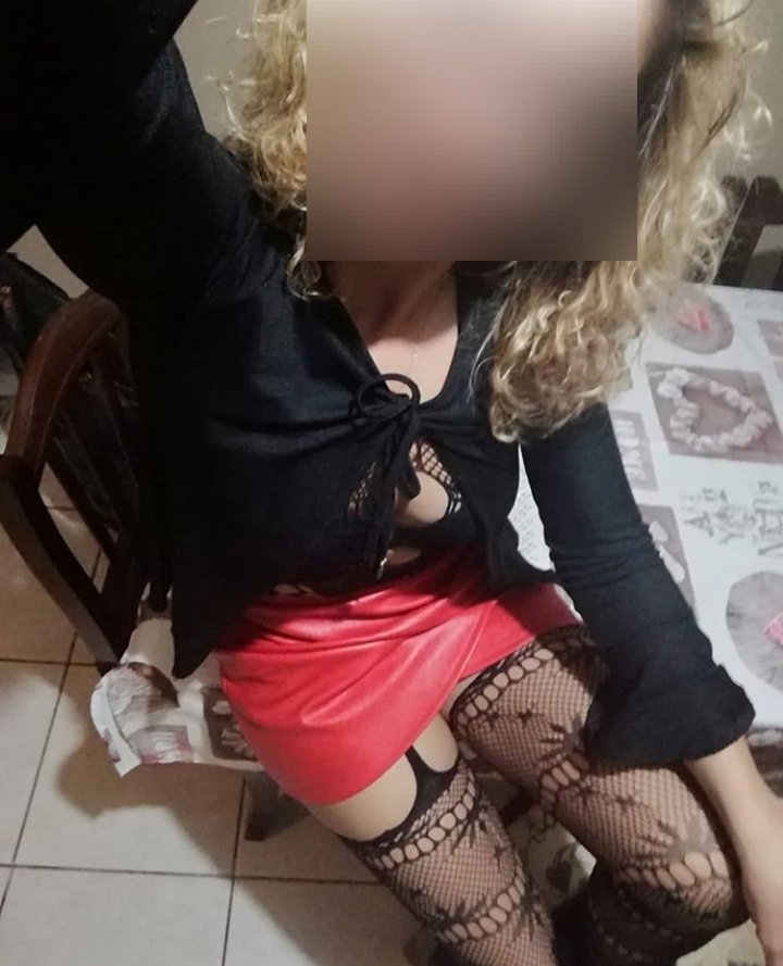 Azeri Buca Escort